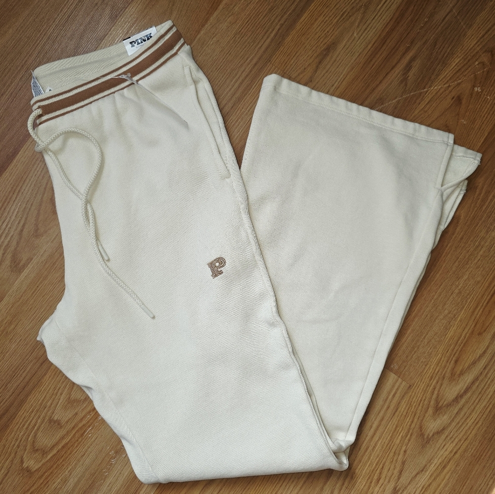 Victoria's Secret Pink Ivy Fleece Flare Pants - Cream - Medium Short